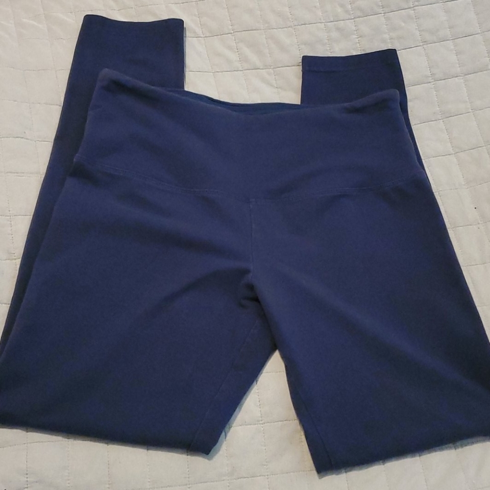 Intro. Leggings size Md